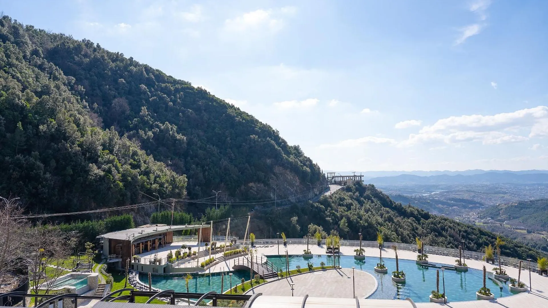 *** מלון Linze Select Hill Resort אלבניה