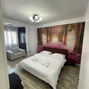  Apartment Center